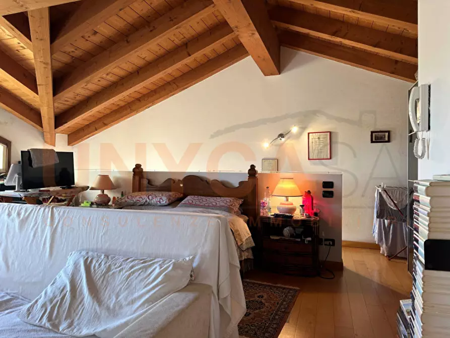 Immagine 11 di Casa trifamiliare in vendita  in Via Carlo Matteucci a Padova