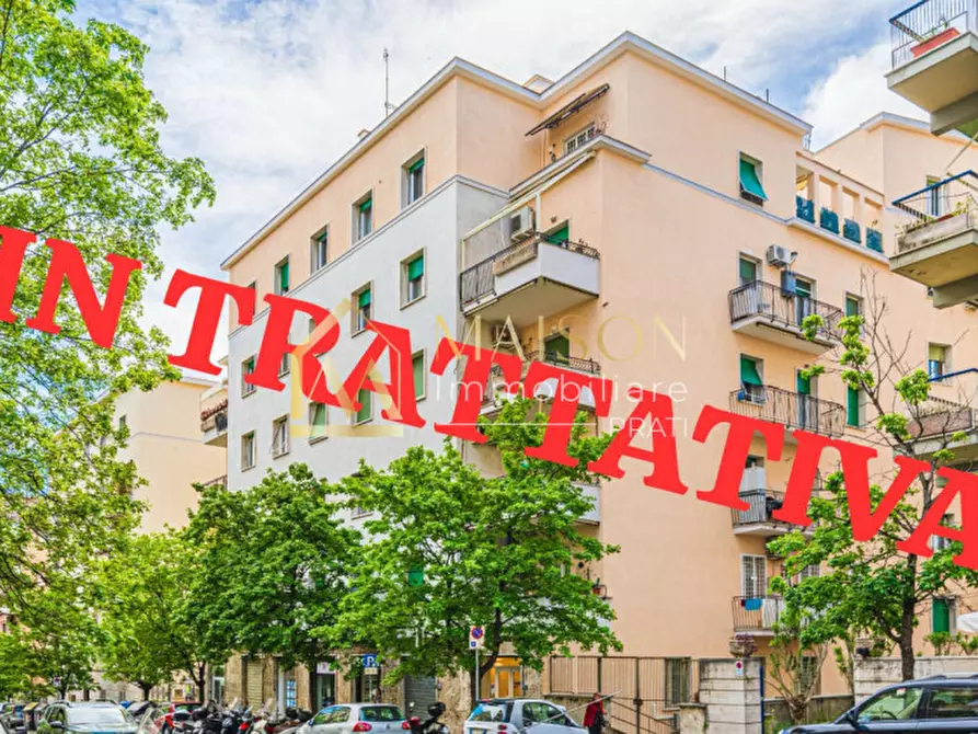Immagine 1 di Appartamento in vendita  in Via Fonteiana a Roma
