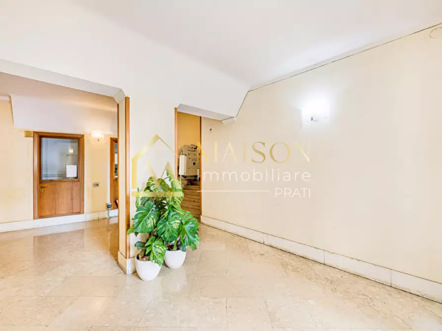 Immagine 3 di Appartamento in vendita  in Via Fonteiana a Roma