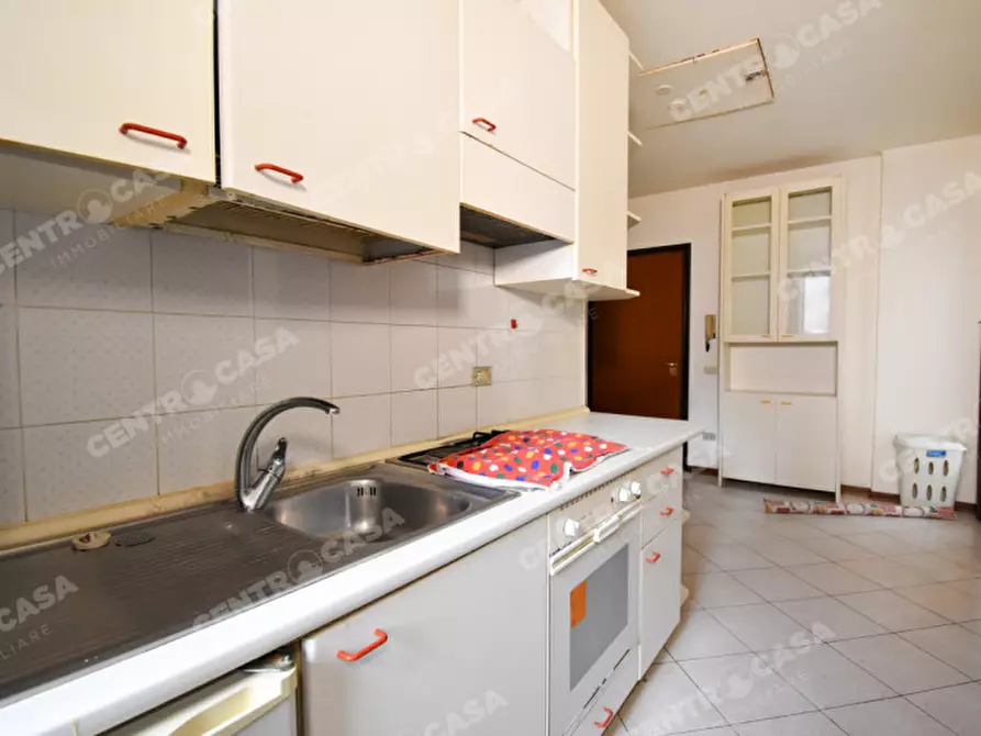 Immagine 6 di Appartamento in vendita  in Via Disciplina a Legnago