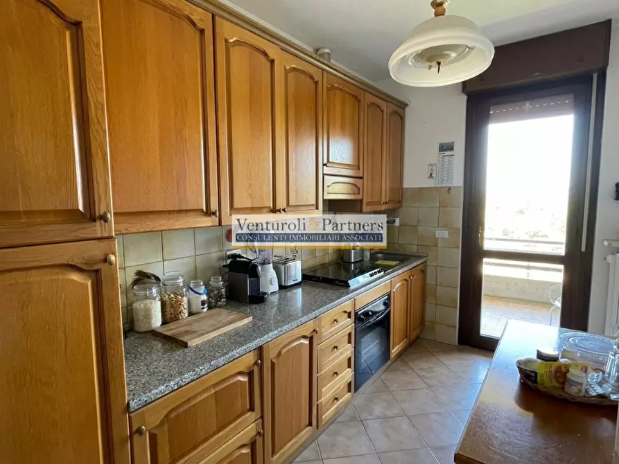 Immagine 9 di Appartamento in vendita  in Via Pietro Gobetti a Desenzano Del Garda