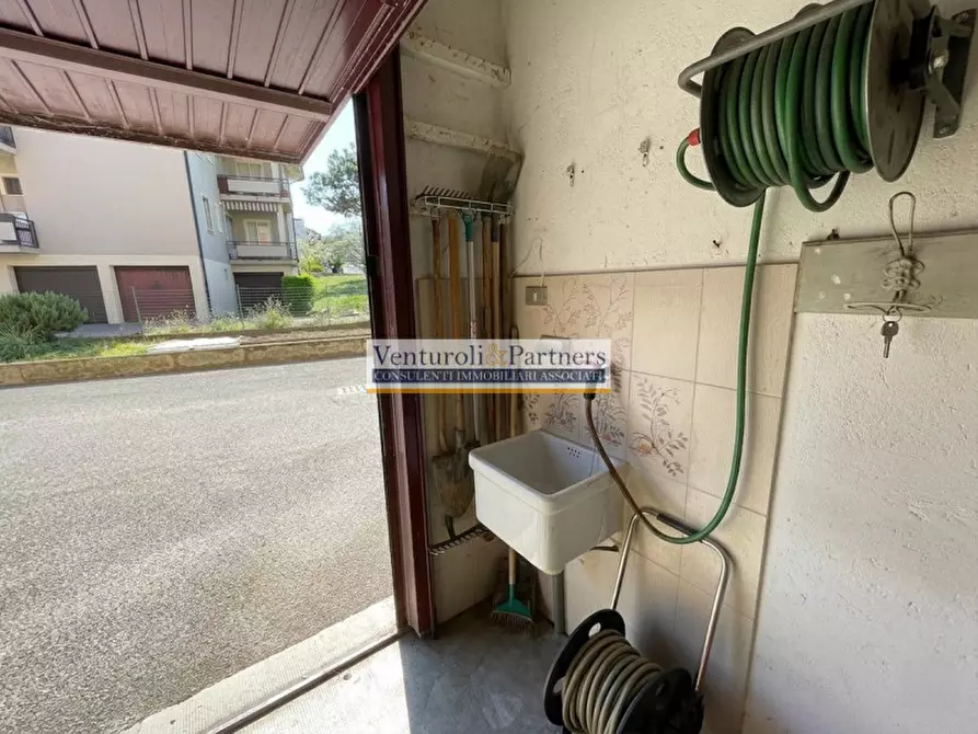 Immagine 22 di Appartamento in vendita  in Via Pietro Gobetti a Desenzano Del Garda