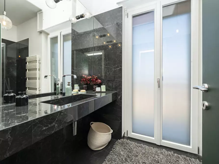 Immagine 38 di Appartamento in vendita  in Via Bezzecca 11 a San Mauro Torinese