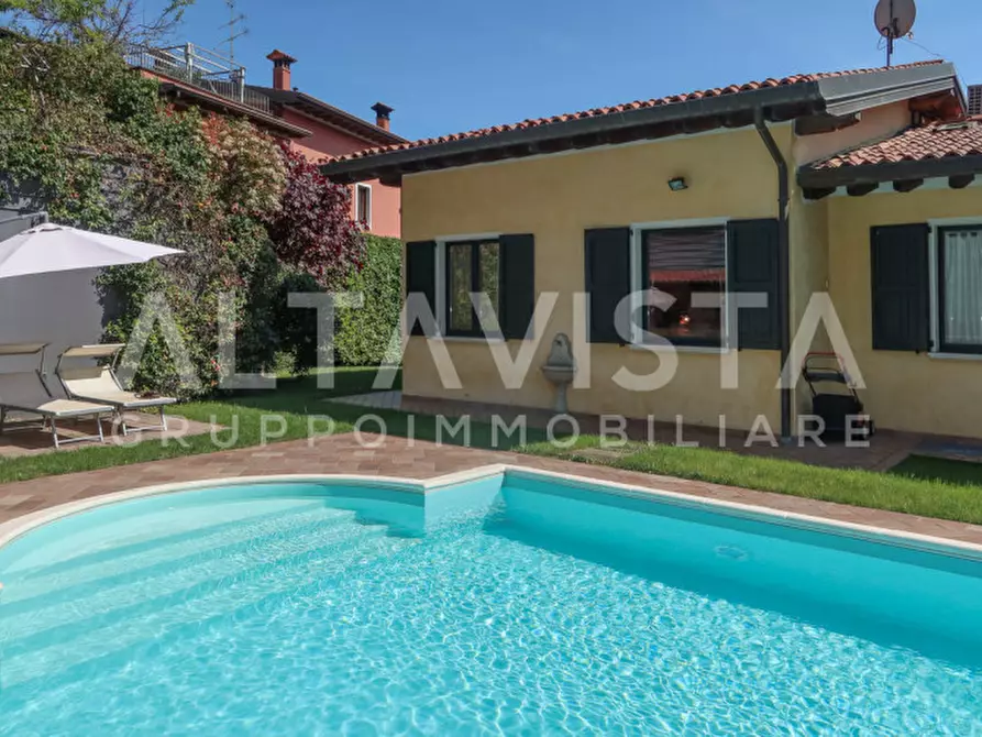Immagine 10 di Casa indipendente in vendita  in via Puccini a Botticino
