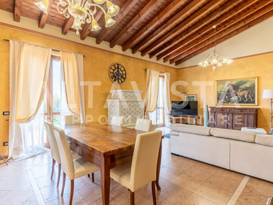 Immagine 17 di Casa indipendente in vendita  in via Puccini a Botticino