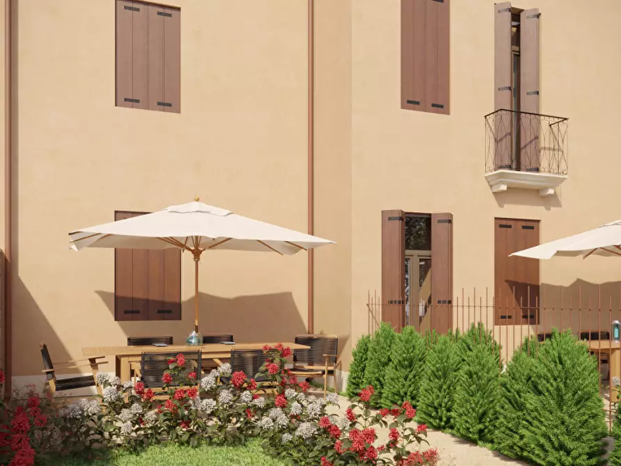 Immagine 2 di Casa bifamiliare in vendita  in viale riviera berica a Vicenza