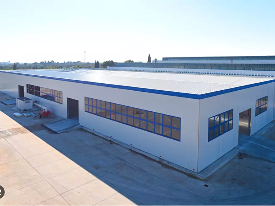Immagine 2 di Capannone industriale in vendita  a Santa Maria Di Sala
