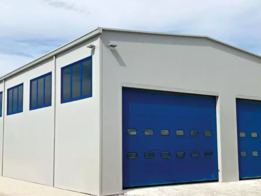 Immagine 4 di Capannone industriale in vendita  a Santa Maria Di Sala