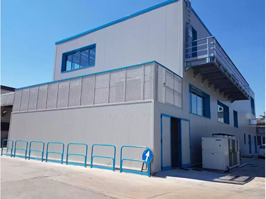 Immagine 8 di Capannone industriale in vendita  a Santa Maria Di Sala