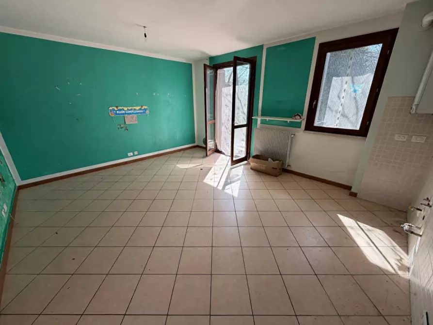 Immagine 4 di Appartamento in vendita  in Via Rissette 16 a Lazise