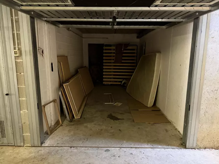 Immagine 11 di Appartamento in vendita  in Via Rissette 16 a Lazise