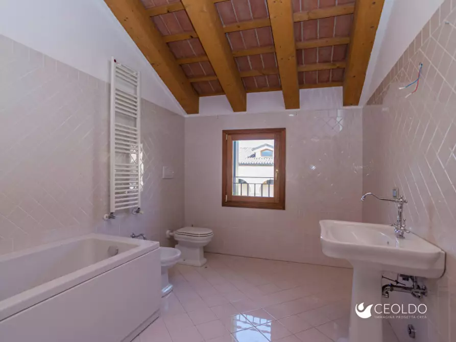 Immagine 15 di Casa bifamiliare in vendita  in Via Grandi a Vigonza