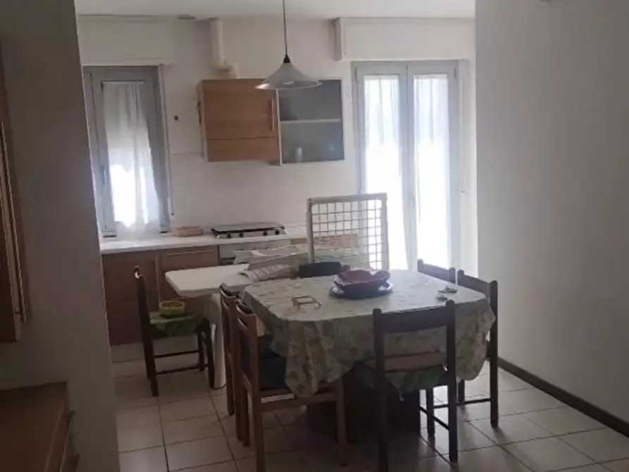 Immagine 3 di Appartamento in vendita  in Via Francesco Podesti a Senigallia