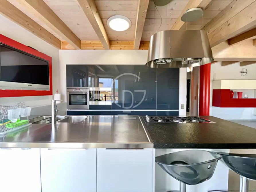 Immagine 6 di Attico in vendita  in via amatore sciesa a Desenzano Del Garda