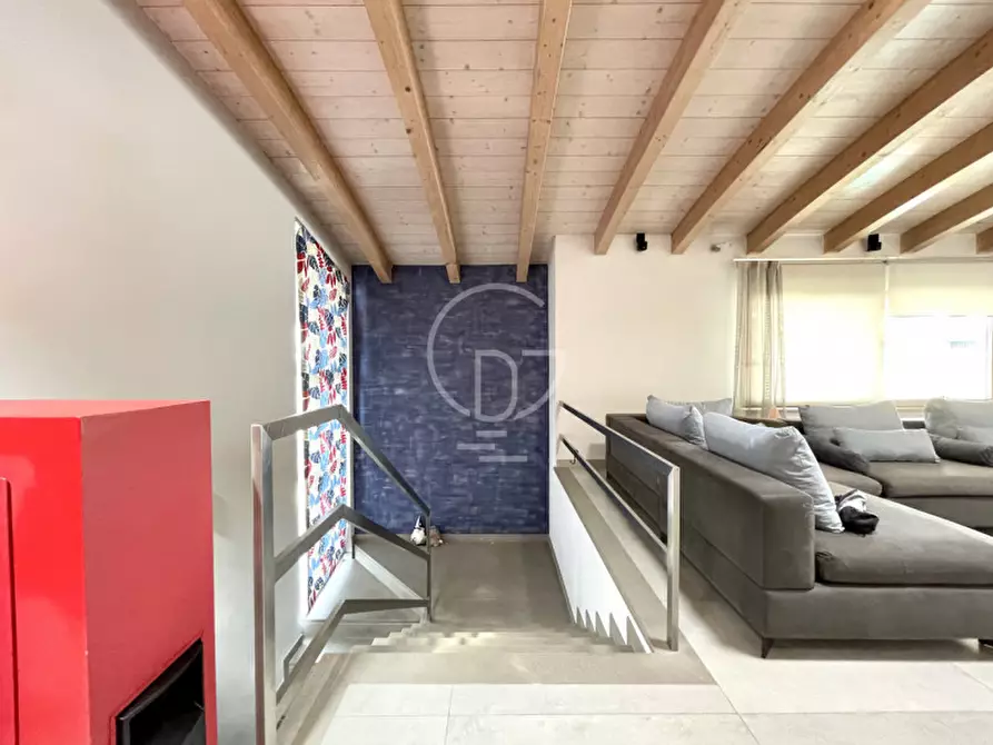 Immagine 12 di Attico in vendita  in via amatore sciesa a Desenzano Del Garda