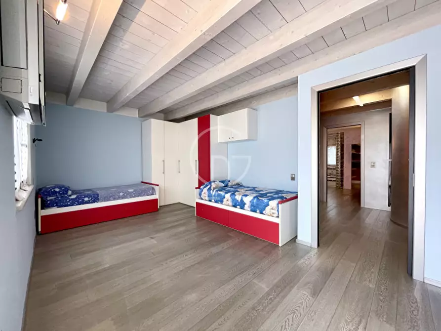 Immagine 23 di Attico in vendita  in via amatore sciesa a Desenzano Del Garda