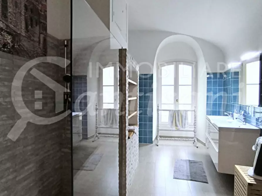 Immagine 12 di Camera in affitto  in Lungarno Amerigo Vespucci a Firenze