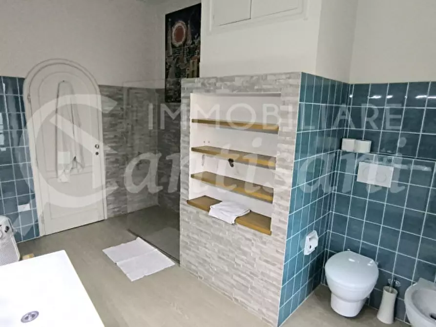 Immagine 13 di Camera in affitto  in Lungarno Amerigo Vespucci a Firenze