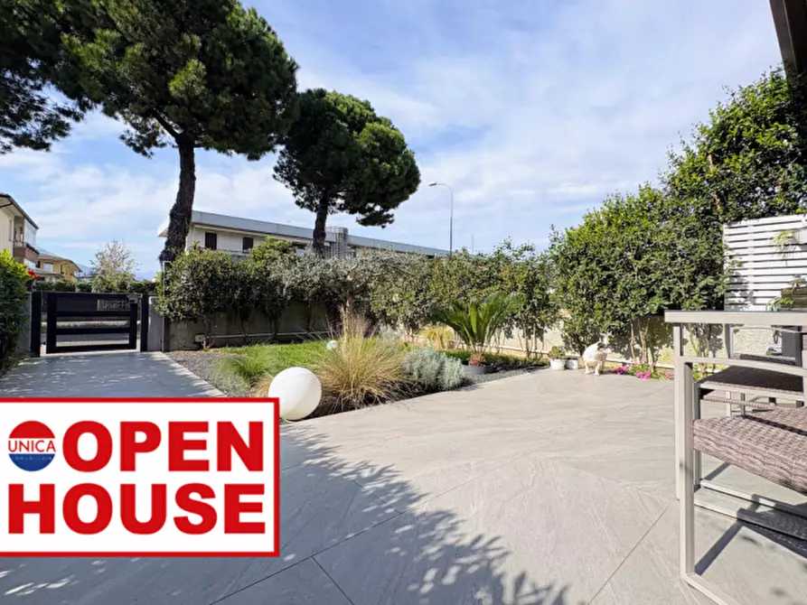 Immagine 2 di Villetta a schiera in vendita  in Via San Domenico Savio 72 a Thiene