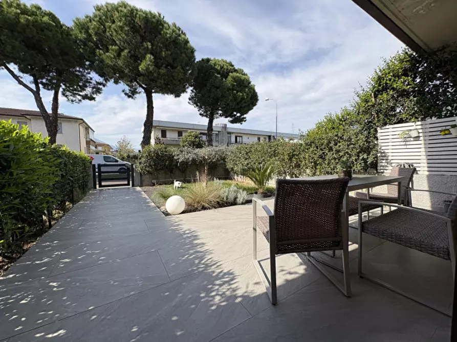 Immagine 6 di Villetta a schiera in vendita  in Via San Domenico Savio 72 a Thiene