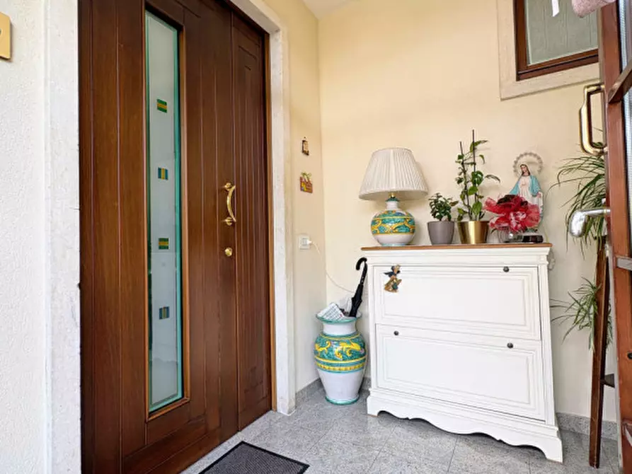 Immagine 7 di Villetta a schiera in vendita  in Via San Domenico Savio 72 a Thiene