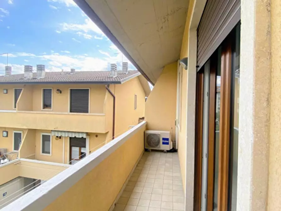 Immagine 19 di Villetta a schiera in vendita  in Via San Domenico Savio 72 a Thiene