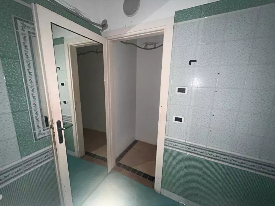 Immagine 12 di Negozio in vendita  in VIA PORTO INNOCENZIANO 6 a Anzio