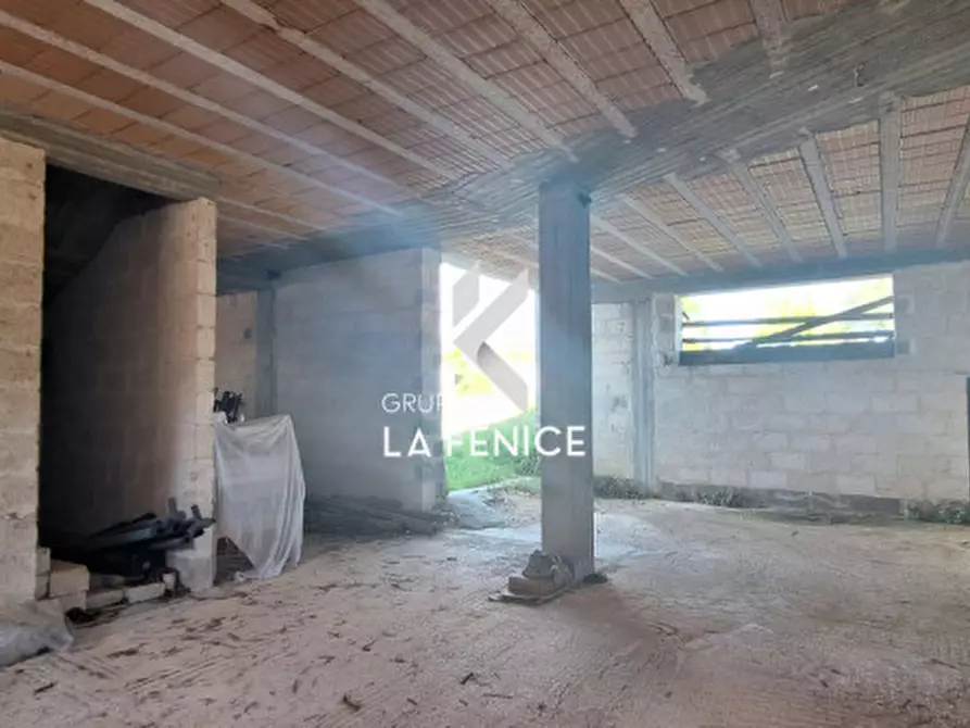 Immagine 34 di Villa in vendita  in contrada Marinelli a Cisternino