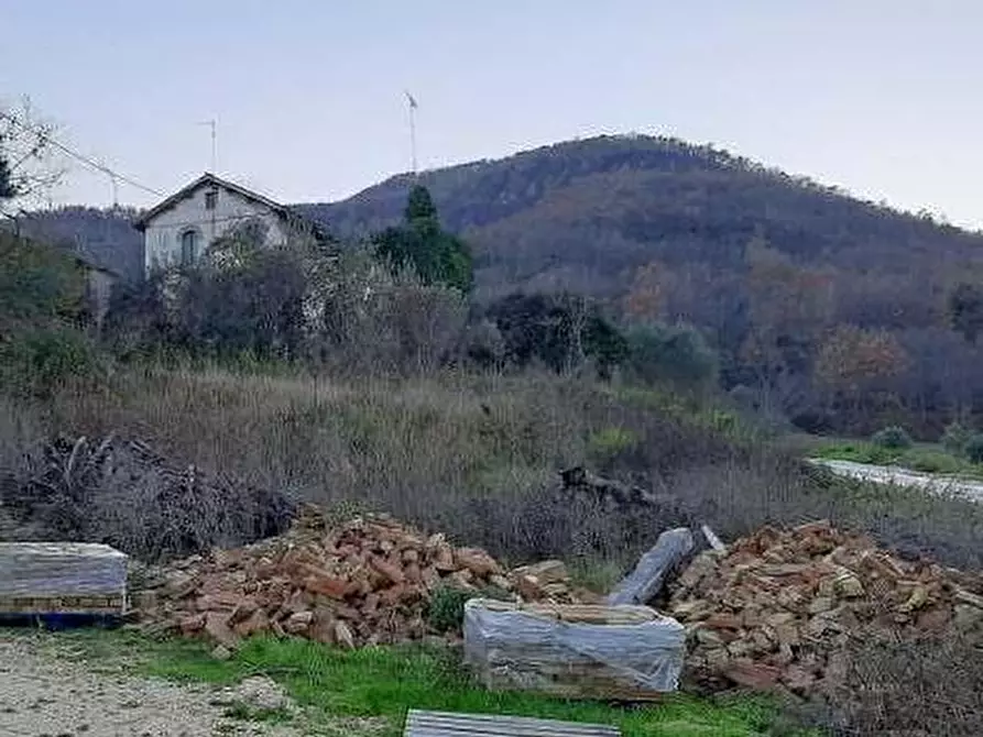 Immagine 4 di Terreno in vendita  in CONTRADA PINTURA DEL GRILLO SNC - 62010 Cessapalombo (MC) a Cessapalombo