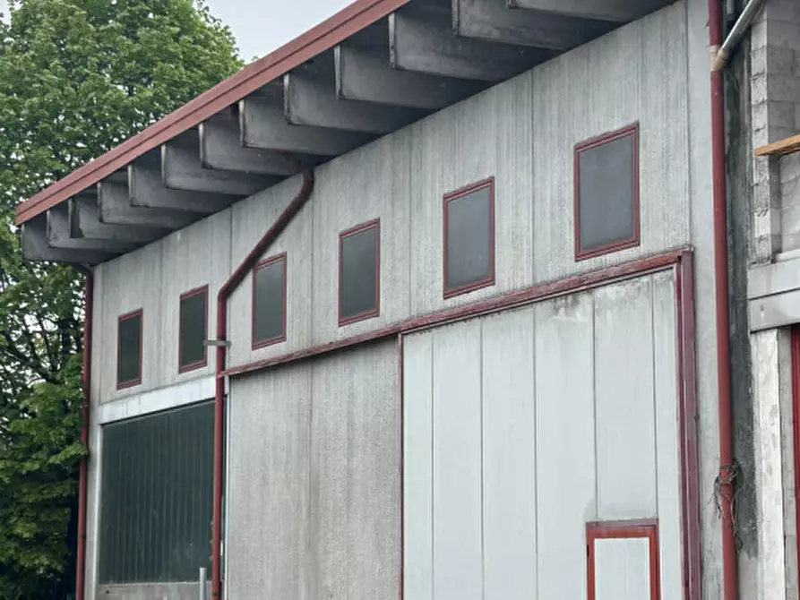 Immagine 15 di Capannone industriale in affitto  in Via dal Ponte a Torri Di Quartesolo