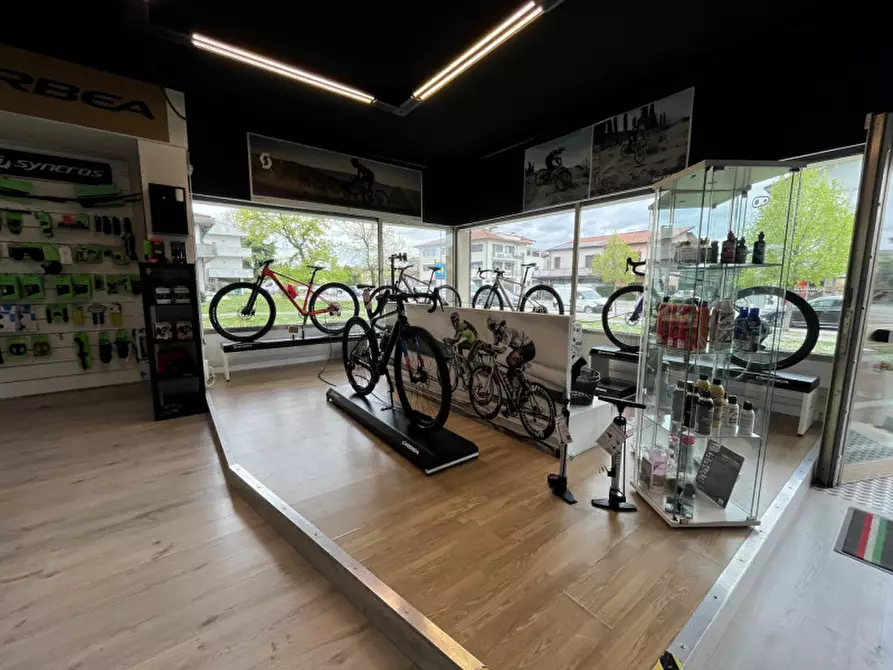 Immagine 4 di Attività commerciale in vendita  in Via Provinciale Nord 31 a Pianiga