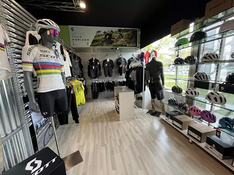 Immagine 9 di Attività commerciale in vendita  in Via Provinciale Nord 31 a Pianiga