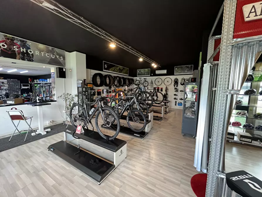 Immagine 11 di Attività commerciale in vendita  in Via Provinciale Nord 31 a Pianiga