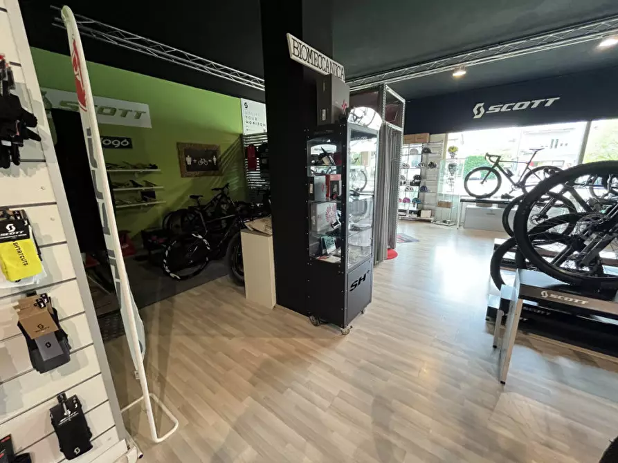 Immagine 13 di Attività commerciale in vendita  in Via Provinciale Nord 31 a Pianiga