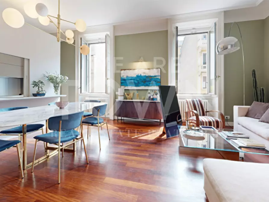 Immagine 2 di Appartamento in vendita  in Viale San Michele del Carso a Milano