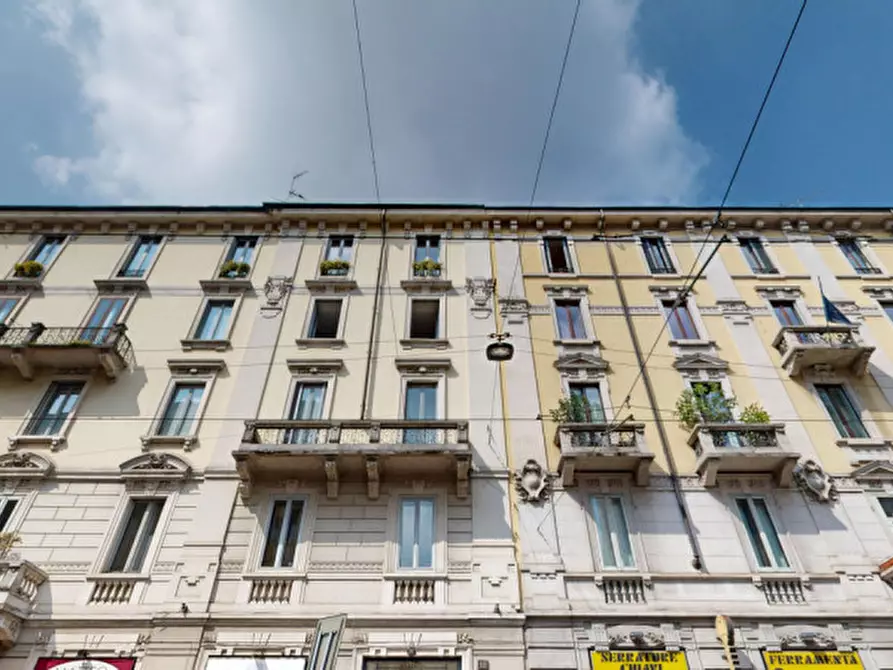 Immagine 20 di Appartamento in vendita  in Viale San Michele del Carso a Milano