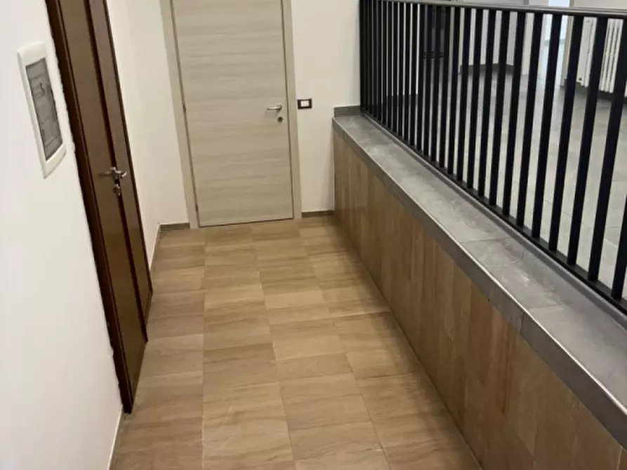 Immagine 6 di Ufficio in vendita  in Via all'Ara 5 a Rovigo