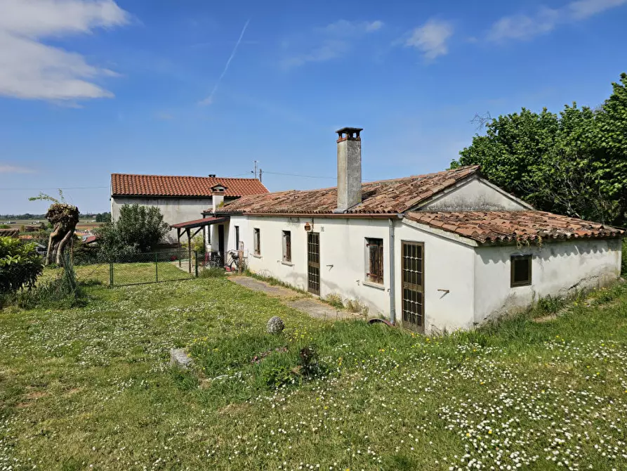 Immagine 2 di Villetta a schiera in vendita  in VIA PRIARA a Lozzo Atestino