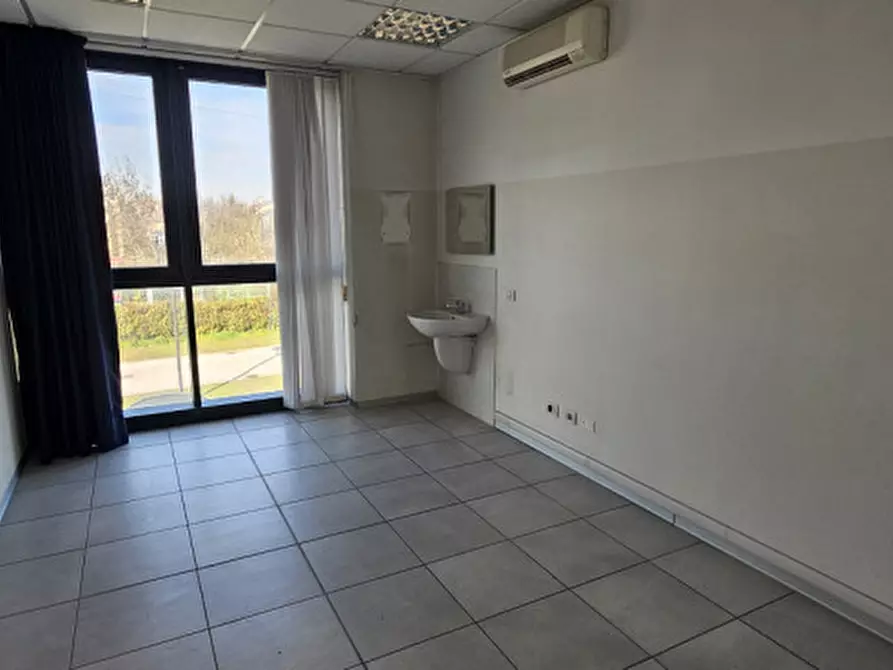 Immagine 8 di Ufficio in vendita  in Via Noalese Sud a Vigonza