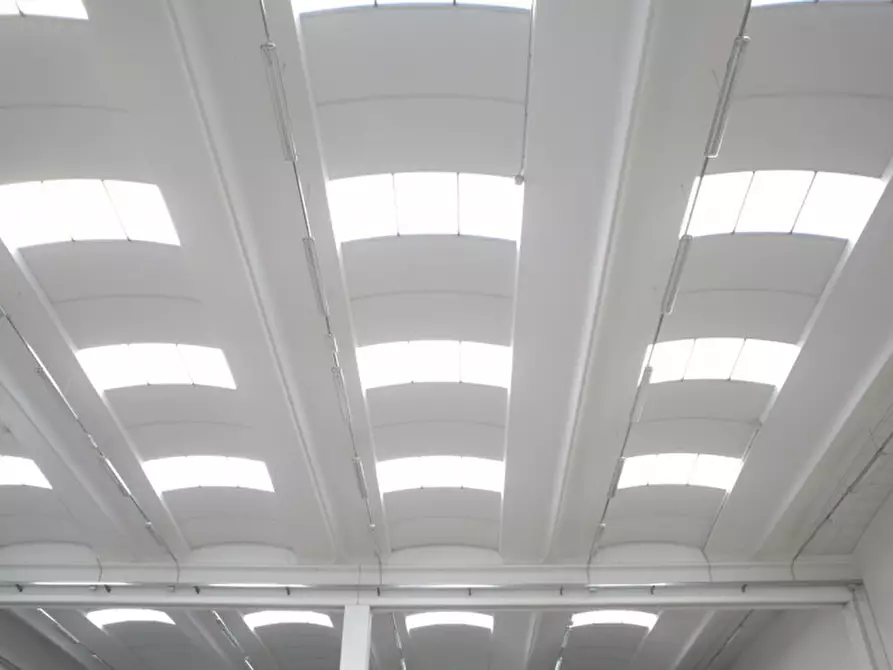 Immagine 2 di Capannone industriale in vendita  a Castelfranco Veneto