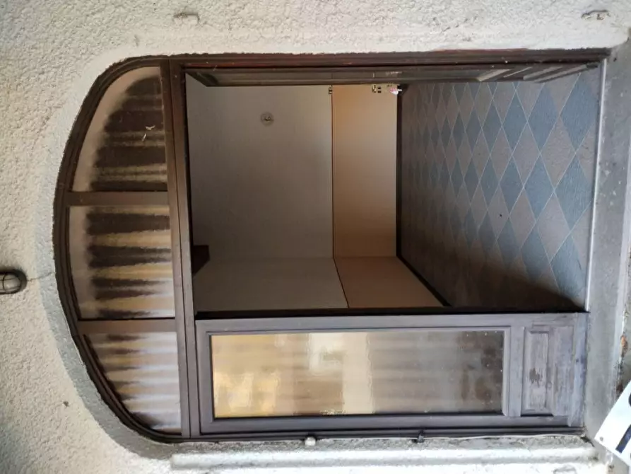 Immagine 11 di Appartamento in vendita  in Via Mottarone, 23 a Arona