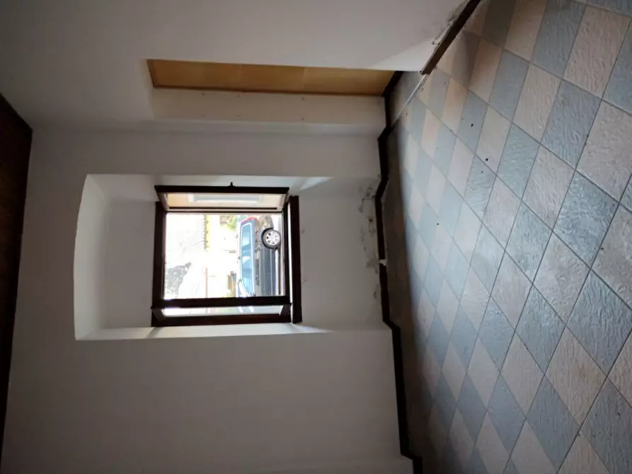 Immagine 17 di Appartamento in vendita  in Via Mottarone, 23 a Arona