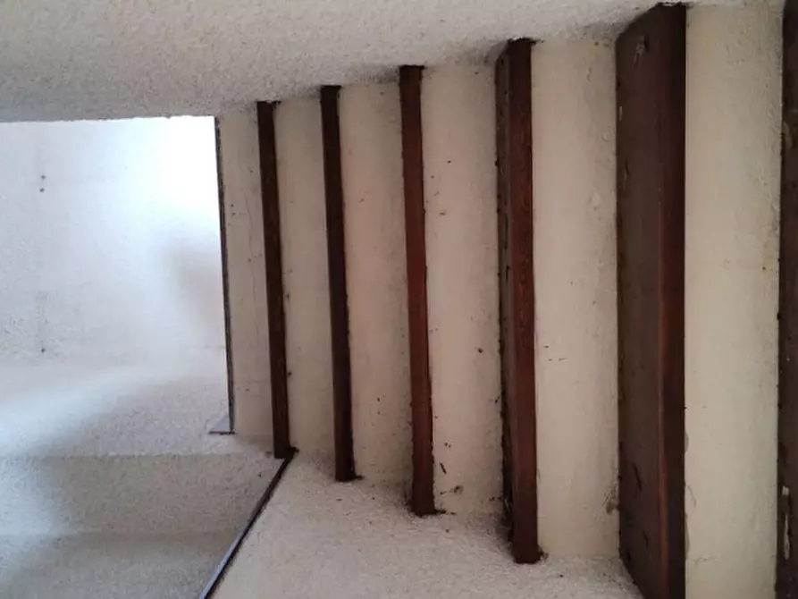 Immagine 19 di Appartamento in vendita  in Via Mottarone, 23 a Arona