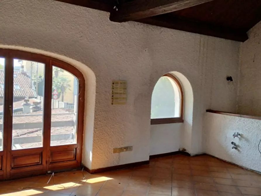 Immagine 25 di Appartamento in vendita  in Via Mottarone, 23 a Arona