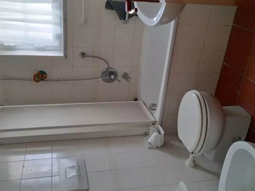 Immagine 19 di Appartamento in vendita  in Via Antonio Gonnelli Cioni a Chiavari