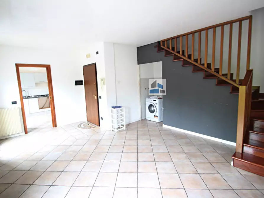 Immagine 2 di Appartamento in vendita  in Via Giosuè Carducci a Santa Maria Di Sala