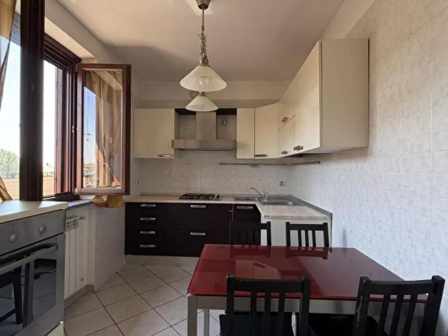 Immagine 11 di Appartamento in vendita  in Via Mario Giuliani 21 a Bubbiano