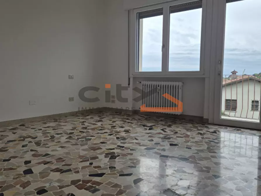 Immagine 7 di Appartamento in affitto  a Bassano Del Grappa