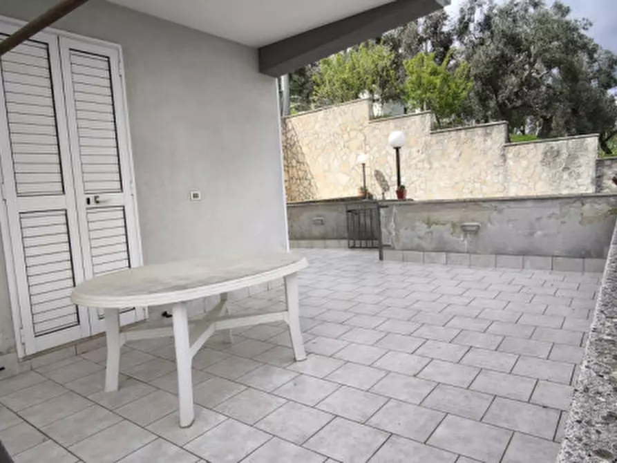 Immagine 8 di Villa in vendita  in Via Vecchia di Laureto a Fasano