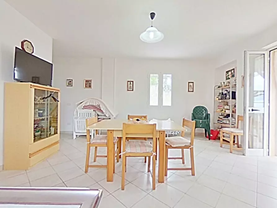 Immagine 21 di Villa in vendita  in Via Vecchia di Laureto a Fasano